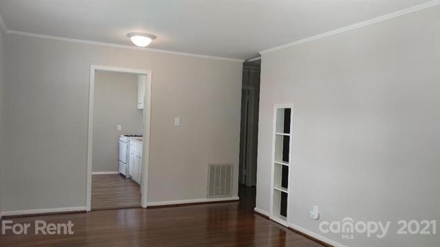 Building Photo - 3008 Marlborough Rd