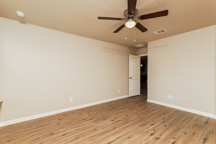 Building Photo - 2677 McCrae