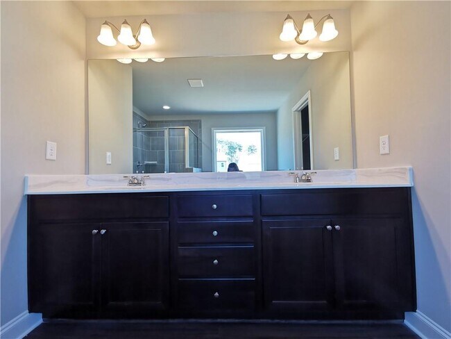 Building Photo - 3677 BRYANT Mdw Cir