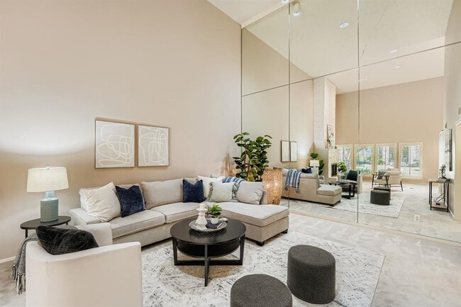 Building Photo - 8104 East Ct