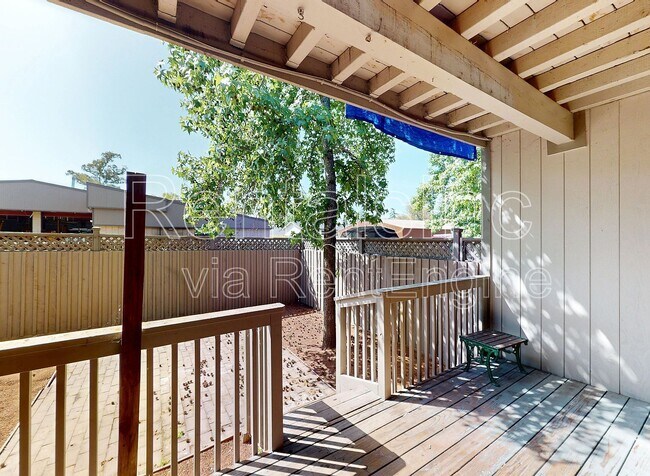 Building Photo - 16914 CA-12