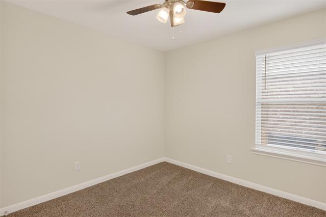 Building Photo - 408 Stampede Ln