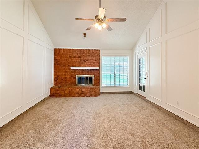 Building Photo - 712 Pecan St