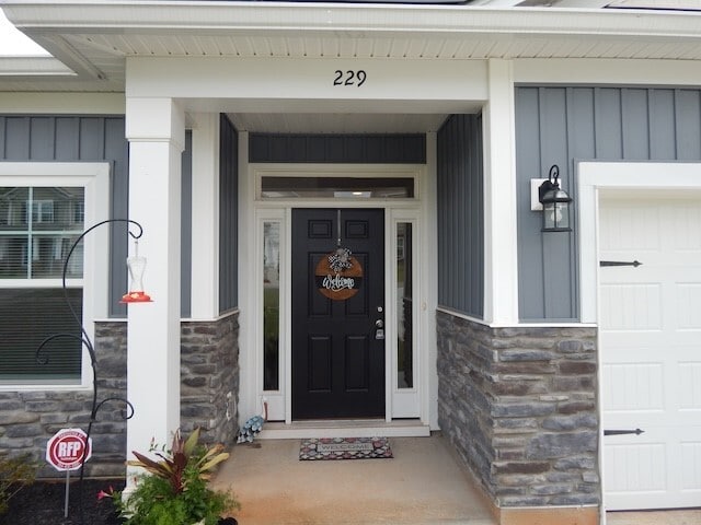 Building Photo - 229 Carvel Trl