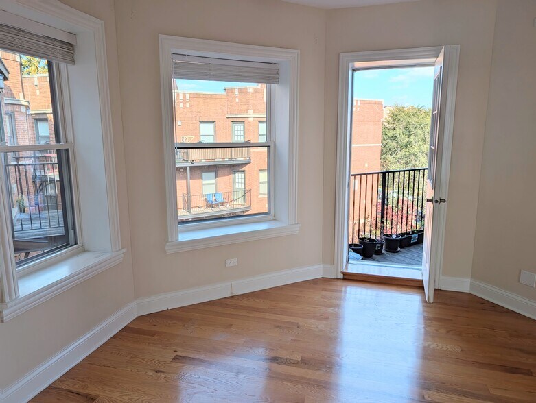 Building Photo - 4016 N Central Park Ave