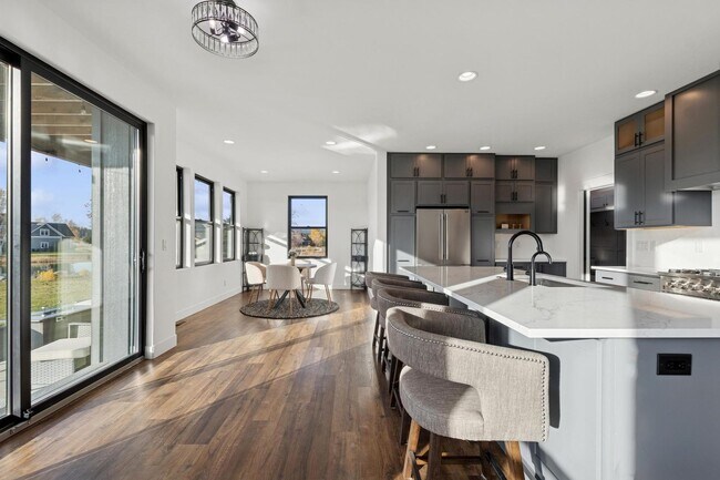 Building Photo - Whitefish Home in The Lakes