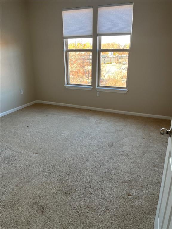 Building Photo - 1000 Providence Pl