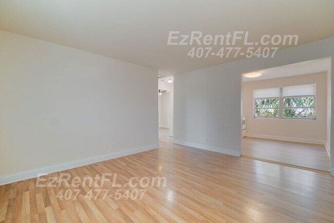 Building Photo - 801 N Sapodilla Ave