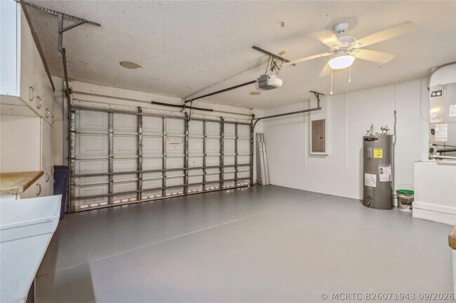 Building Photo - 4367 Dogwood Cir