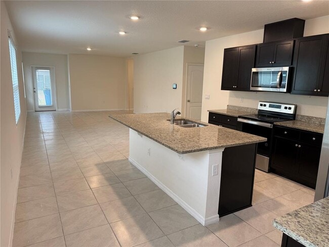 Building Photo - 2626 Angel Fls Dr