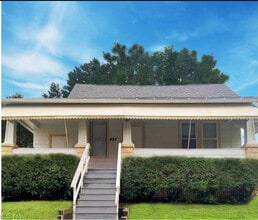 Building Photo - 491 Allyn St