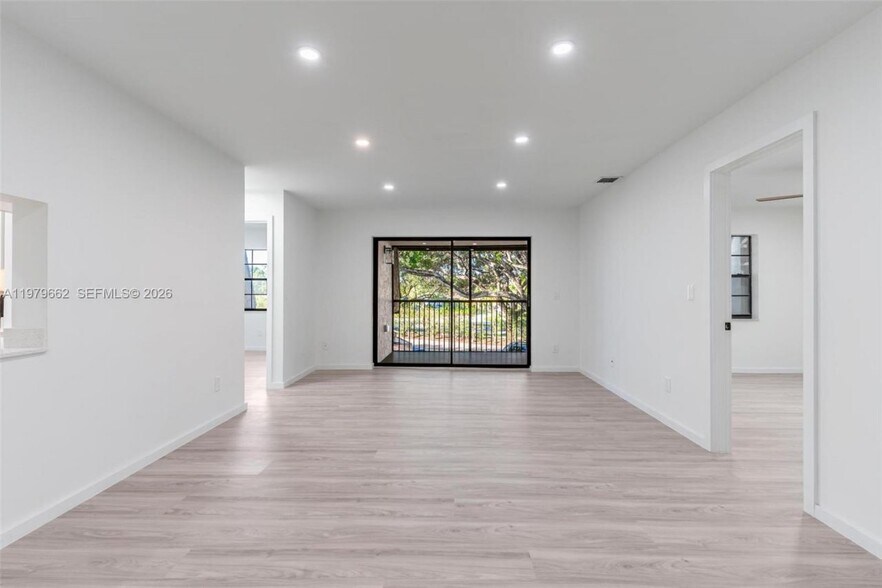 Building Photo - 3631 NW 94th Ave