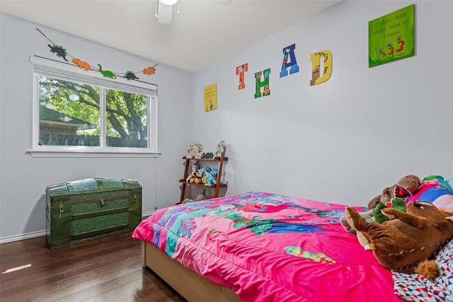 Building Photo - 1106 Lockridge-
