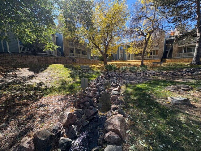 Building Photo - 8335 E Fairmount Dr