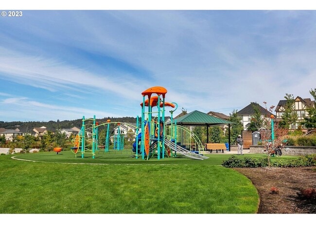 Building Photo - Lovely 3 Bed + 2.5 Bath in Bethany Creek F...