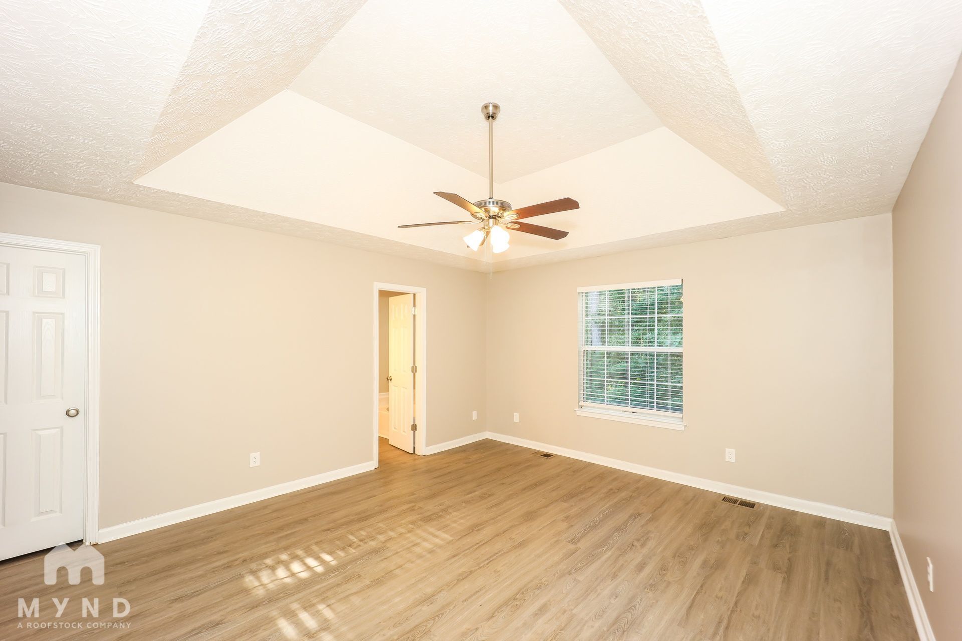 Building Photo - 7303 Williamsburg Dr