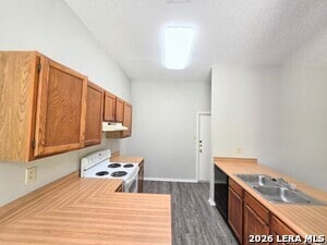 Building Photo - 8562 Serene Ridge Dr