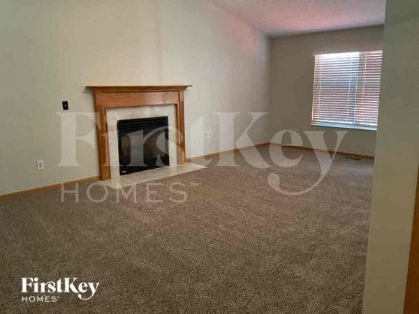 Building Photo - 486 Northwoods Dr