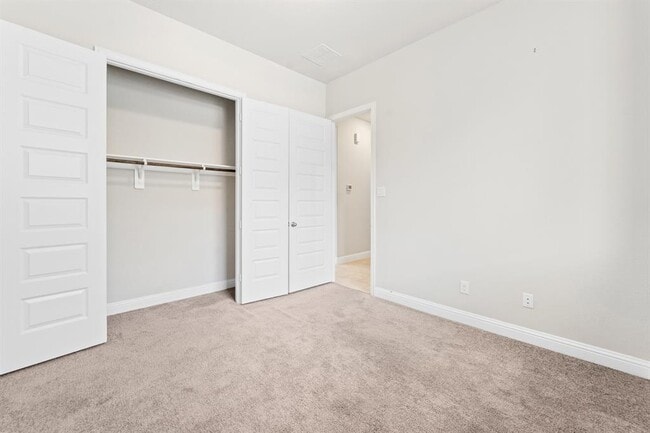 Building Photo - 17710 White Lightning Way
