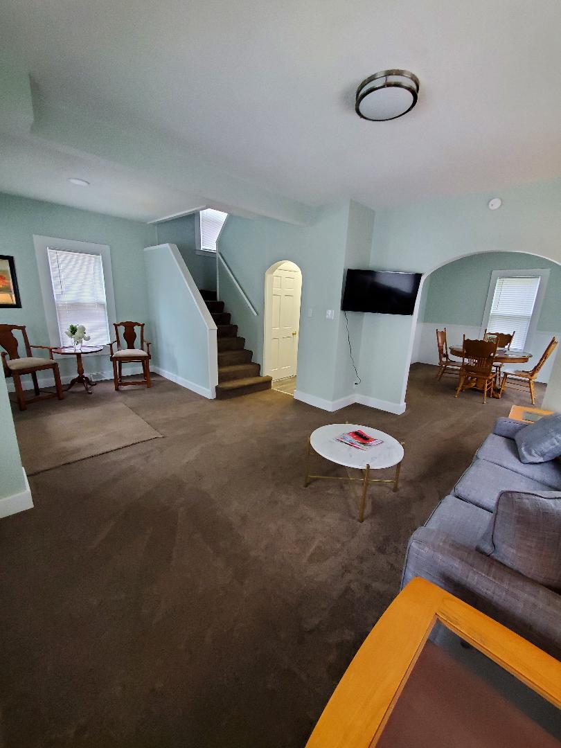 Building Photo - 1417 Race St