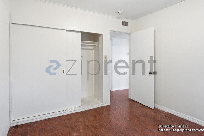 Building Photo - 4451 Stansbury Ave