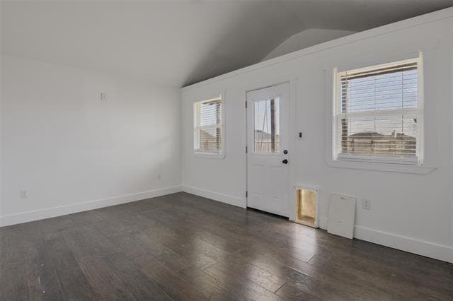 Building Photo - 1117 McKavett Dr