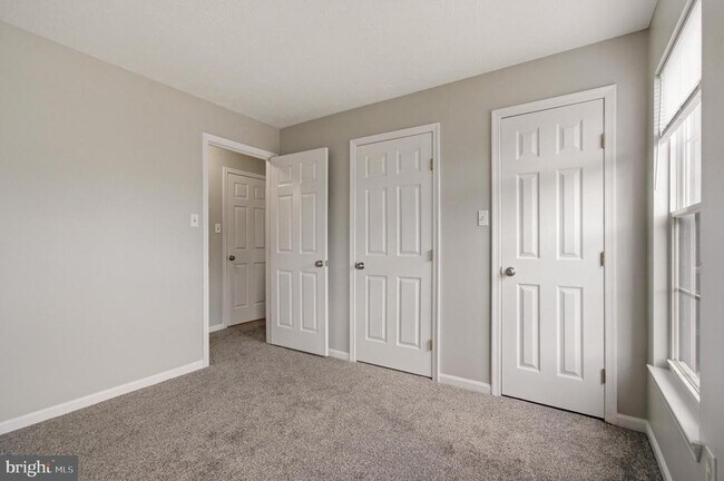 Building Photo - 662 Jupiter Hills Ct