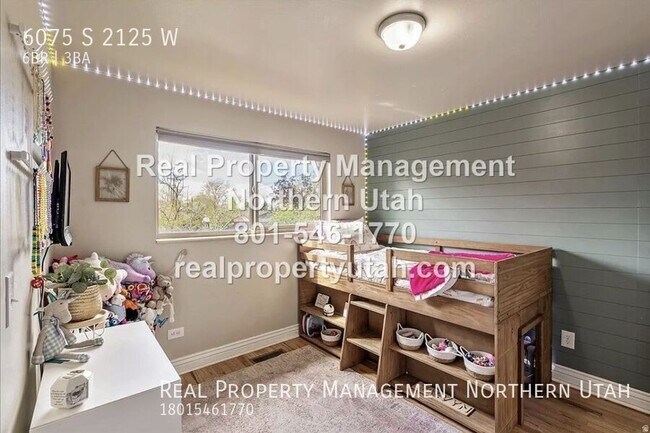 Building Photo - 6075 S 2125 W