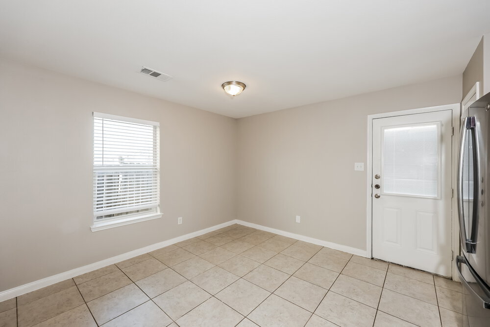 Building Photo - 4729 Cedar Springs Dr