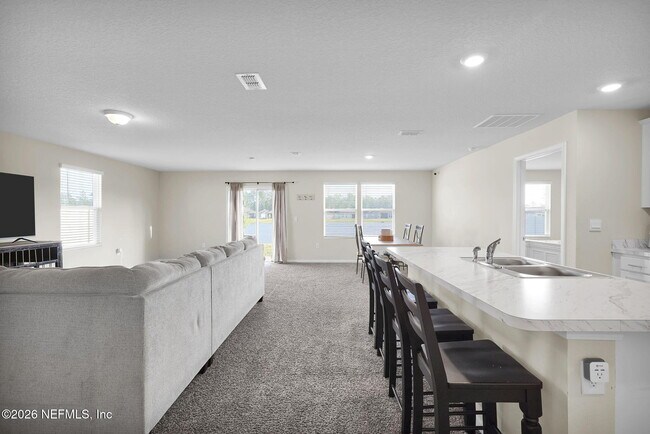 Building Photo - 65343 River Glen Pkwy