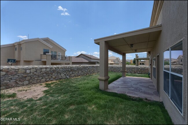 Building Photo - 11420 Victor Flores Pl