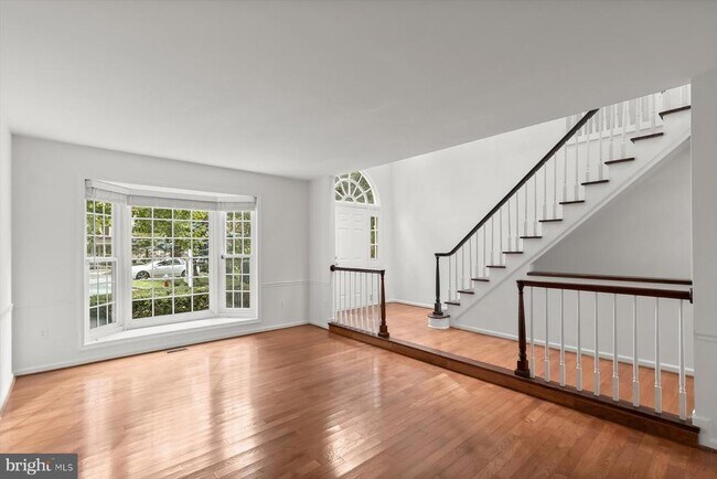 Building Photo - 1550 McLean Commons Ct