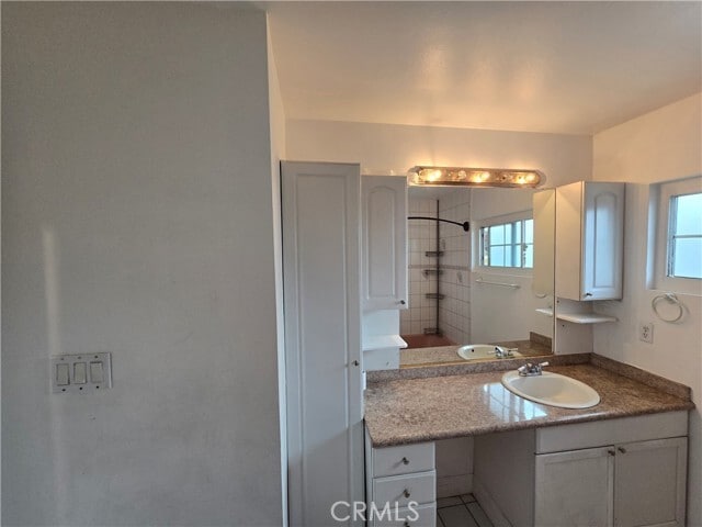 Building Photo - 9381 Nichols Dr
