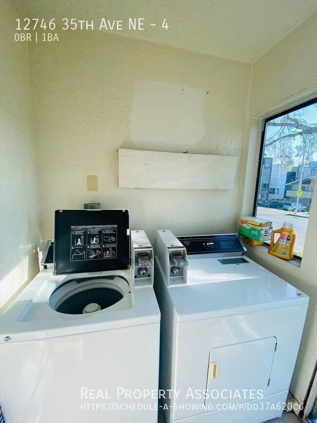 Building Photo - 12746 35th Ave NE