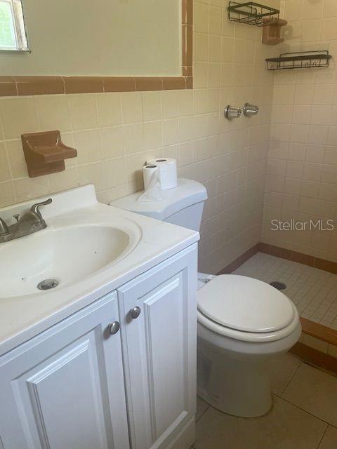 Building Photo - 3800 18th Ave S