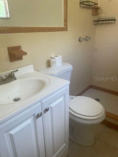 Building Photo - 3800 18th Ave S