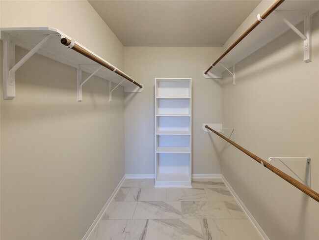 Building Photo - 8310 Cape Martin Ln