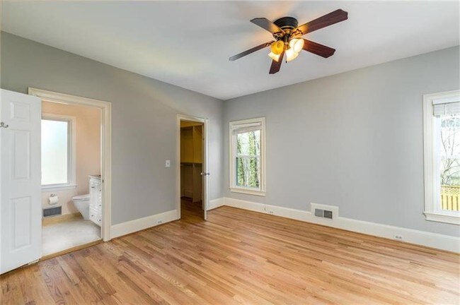 Building Photo - 4031 River Ridge Chase