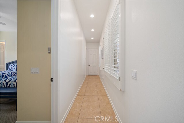 Building Photo - 138 Royal St Georges Way