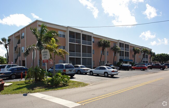 Adonai Garden Apartments - Flats of Pompano Beach