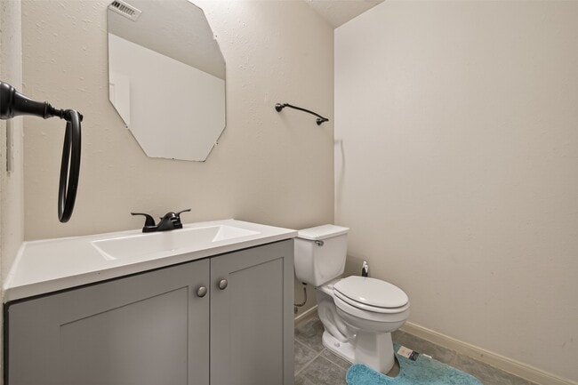 Building Photo - 11002 Heron Nest St