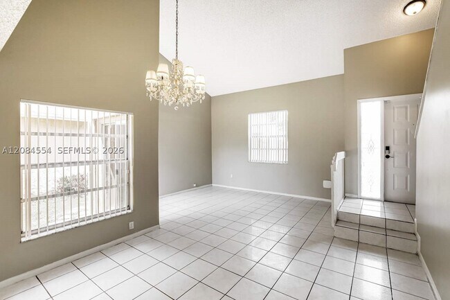 Building Photo - 13995 Langley Pl