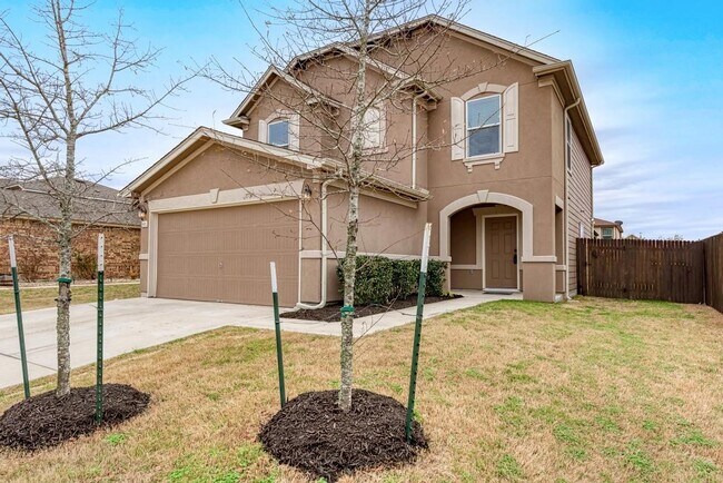 Building Photo - 801 Estes Park