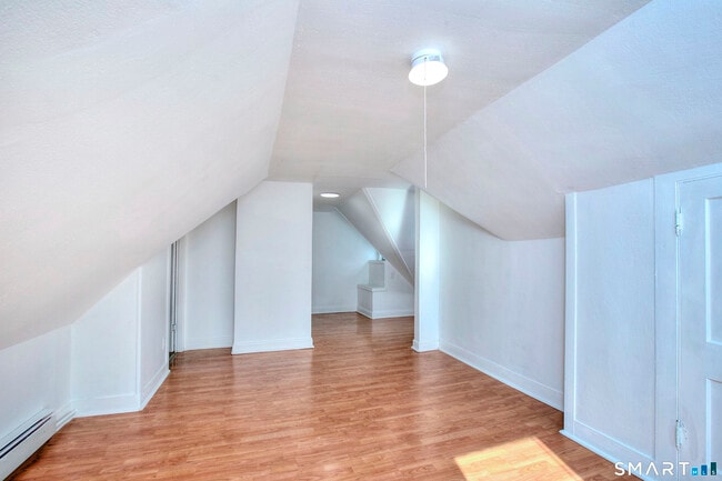 Building Photo - 56 Franklin St