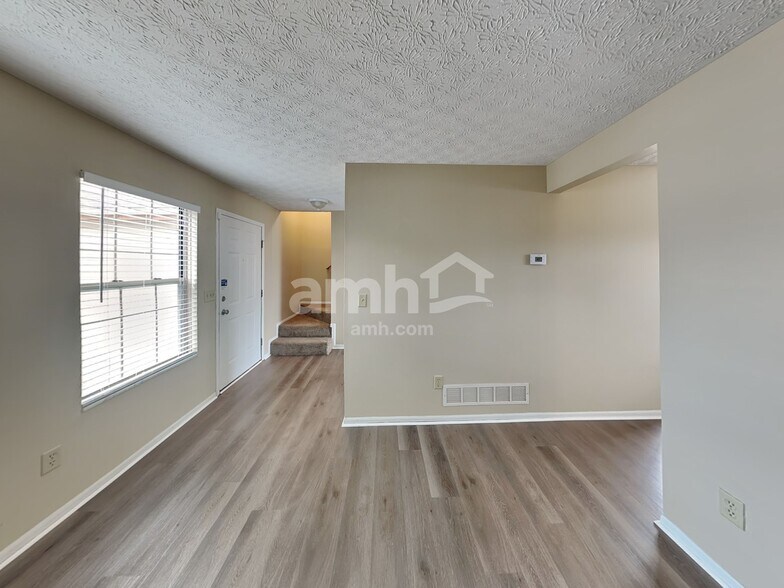 Building Photo - 158 Steiger Ct