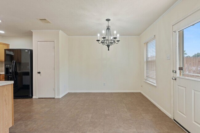 Building Photo - 21523 Juniper Meadows Dr
