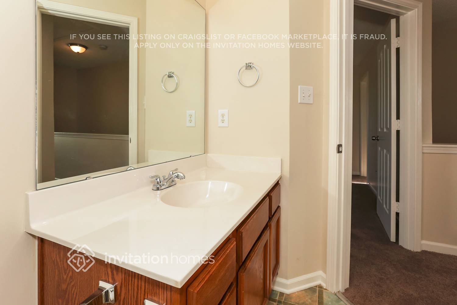 Building Photo - 2003 Salmon River Dr