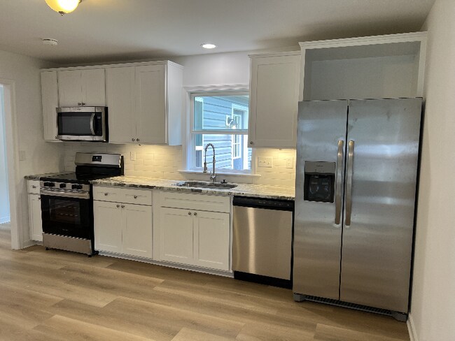 Building Photo - 517 Pullbrooke Dr