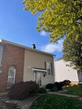 Building Photo - 1071 University Blvd