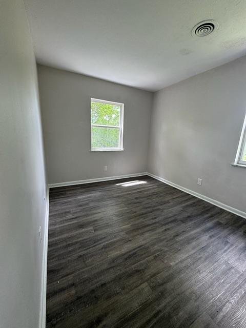 Building Photo - 2032 Catalpa Dr.